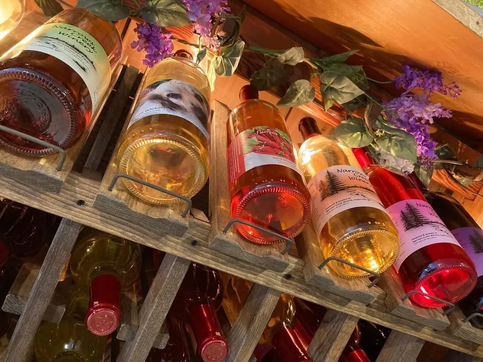 narrow creek winery.